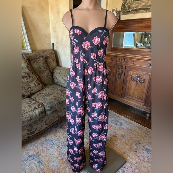 Band of Gypsies Floral Black Jumpsuit Medium - Picture 3 of 9